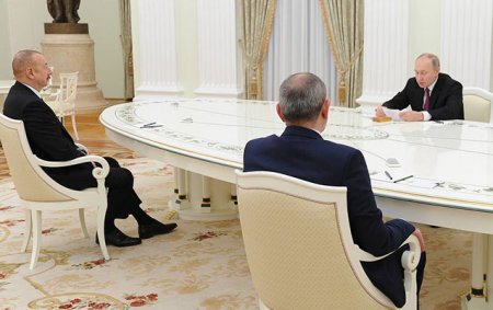 lham Əliyev, Putin və Paşinyan bəyanat imzaladı - Tam mətn