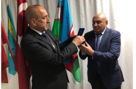 Rauf Zeyni AAK-ın xatirə medalı ilə təltif olundu — FOTOLAR