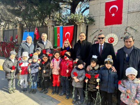 QHT və Media nümayəndələri Türkiyə səfirliyini ziyarət edib