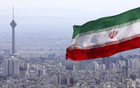 İranda 5 günlük matəm elan olunub.